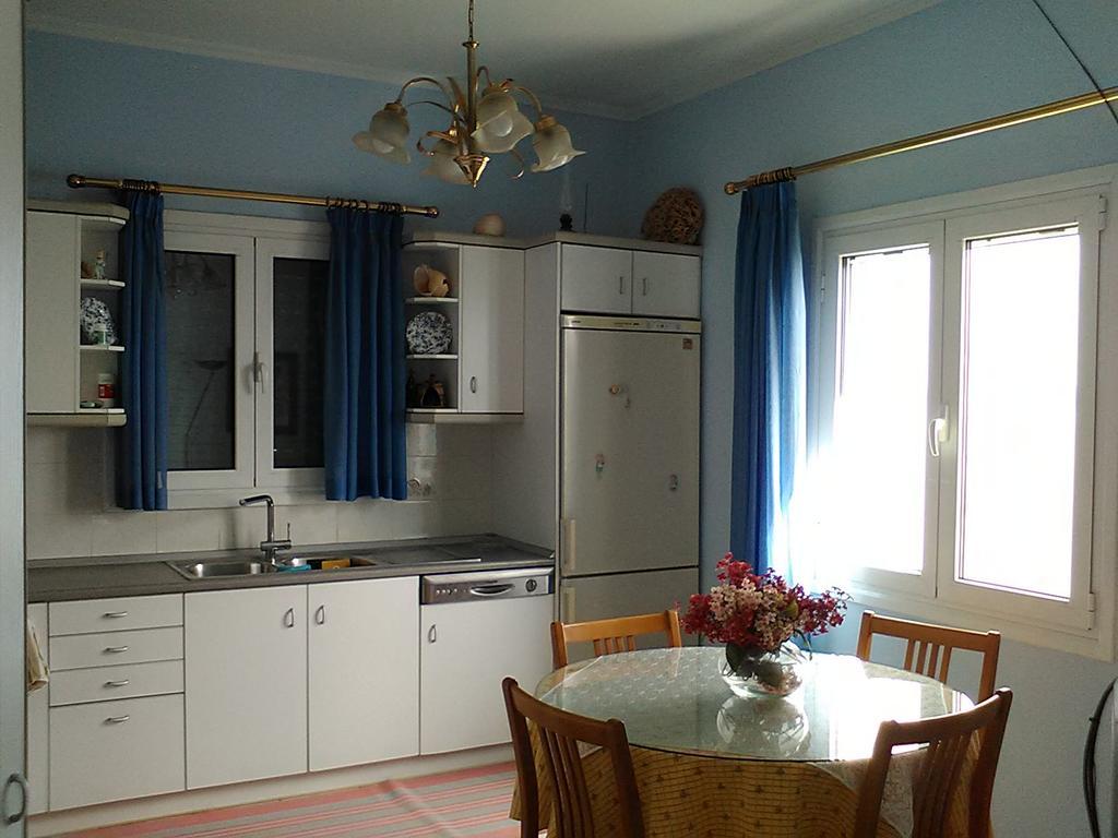 Villa Castle Sea View Паралион-Астрос Экстерьер фото